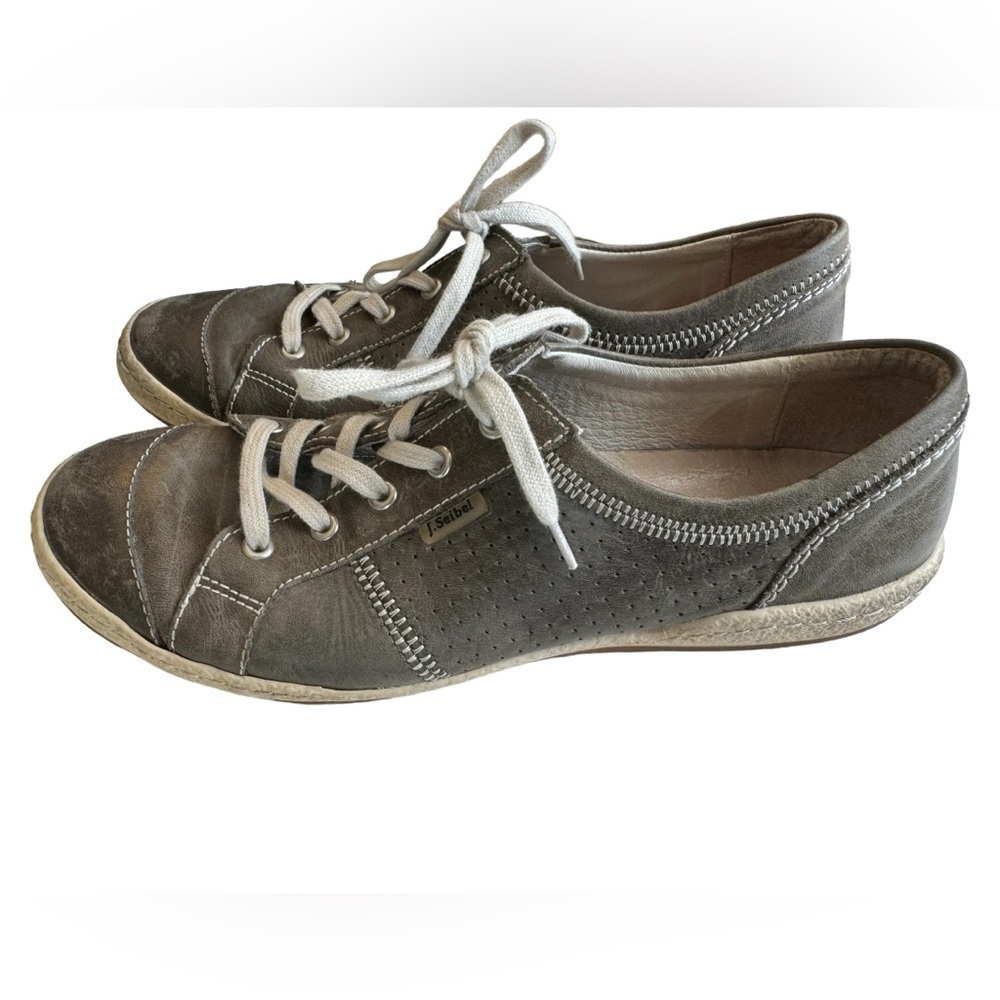Josef Seibel High End Gray Leather Women’s 39 / 8 Casual Sneakers MINTY